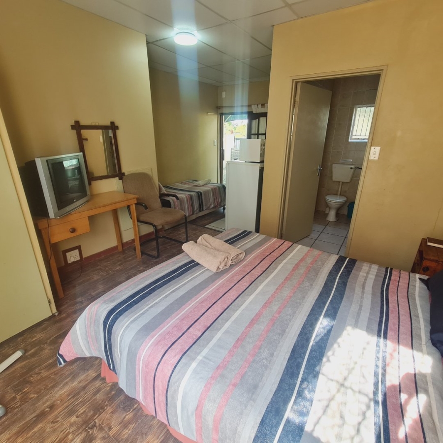9 Bedroom Property for Sale in Bayswater Free State